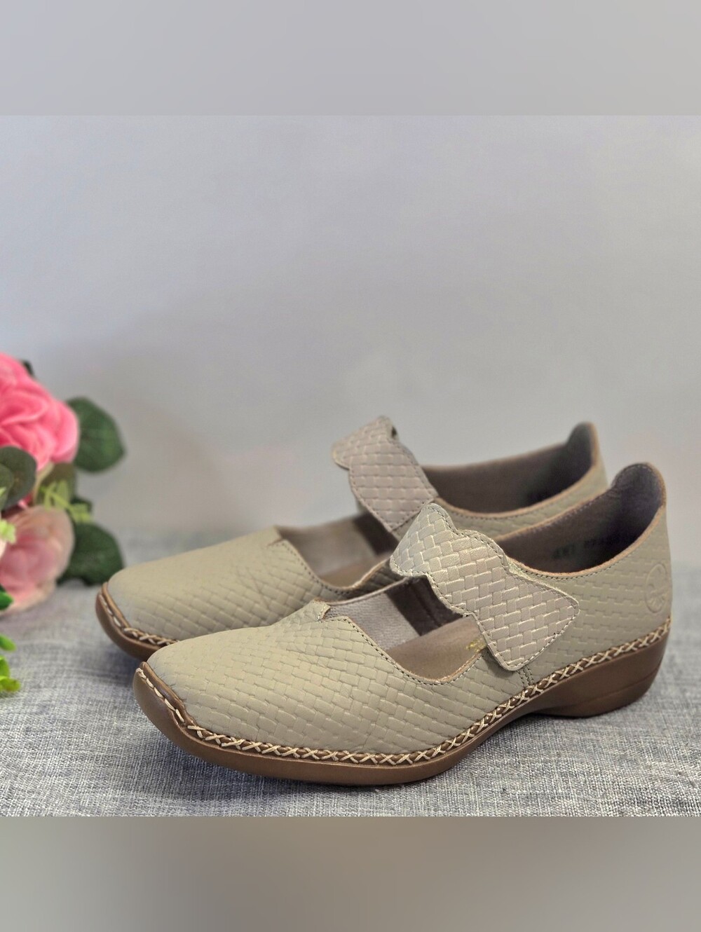 Rieker Doris Leather Comfort Mary Jane Shoes Beige Basketweave Women's Sz 38 7.5
